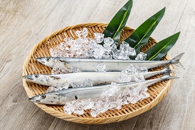 秋の味覚さんま食と投資について