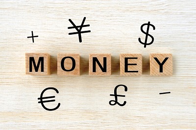 円、ドル、ユーロ